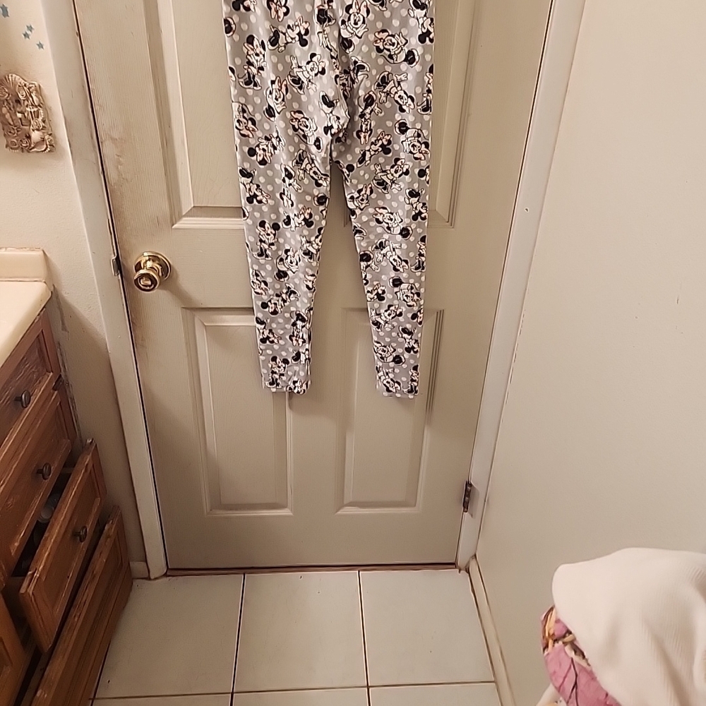 LuLaRoe Gray Minnie Mouse Leggings One Size - Picture 4 of 4